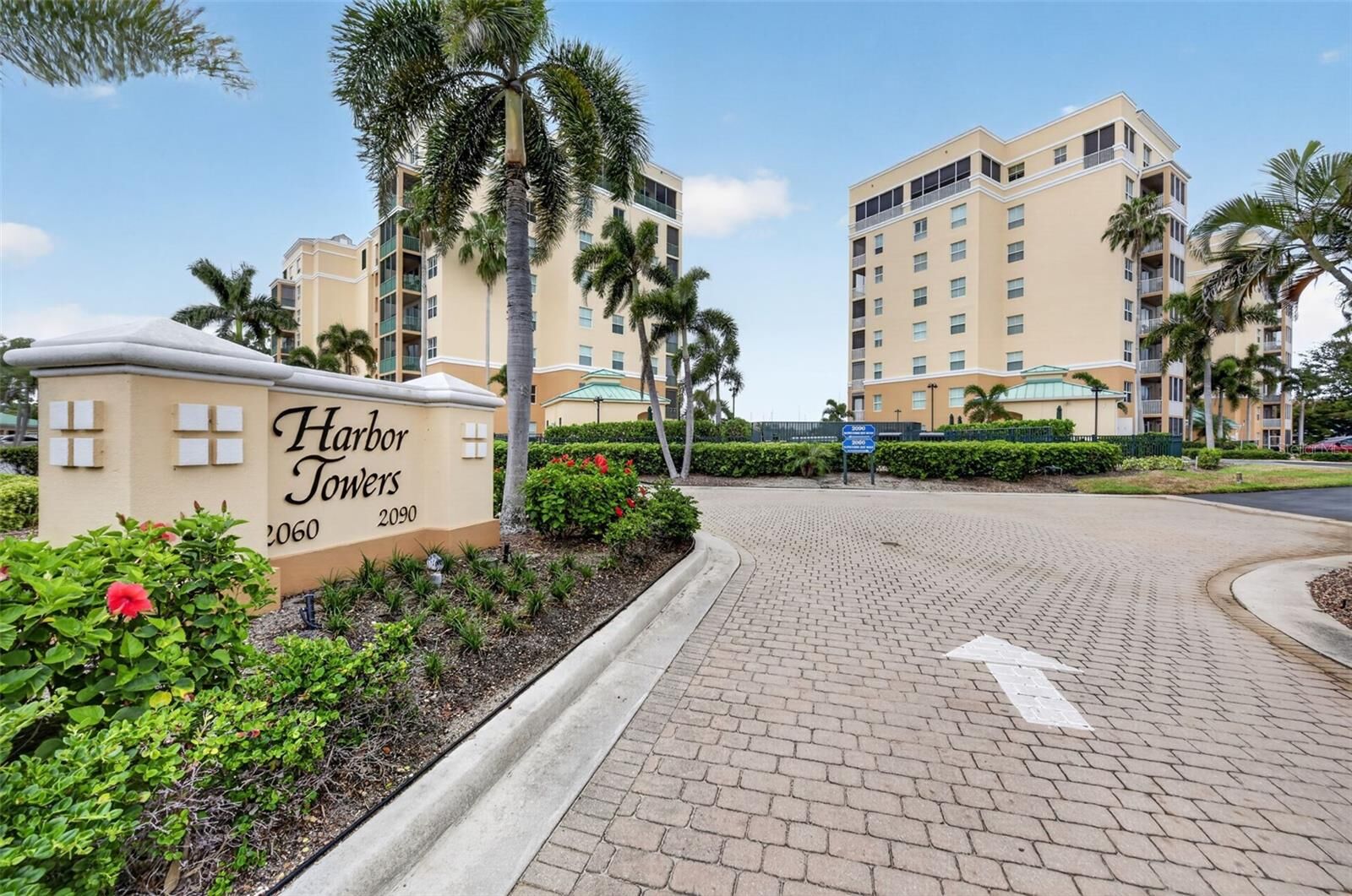 Property Photo: 2060 Matecumbe Key Road 2506 FL 33955