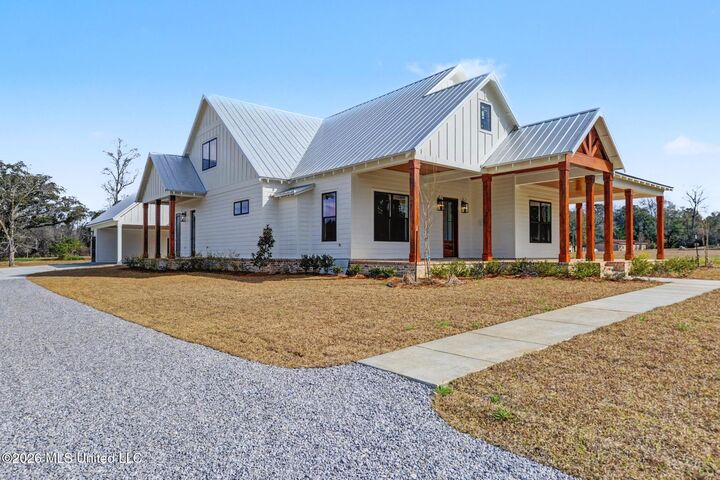 Property Photo:  2705 Island Branch Road  MS 39565 