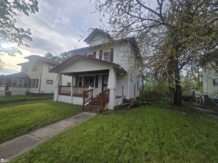 Property Photo:  124 W Rankin Street  MI 48505 