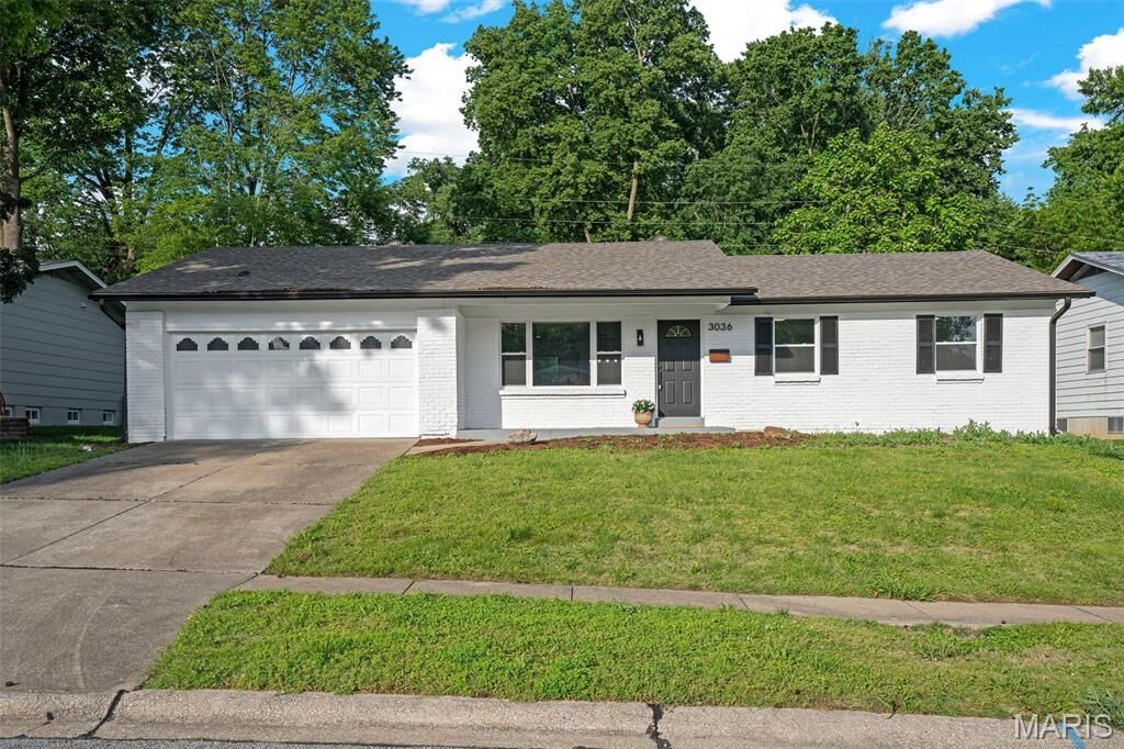 Property Photo: 3036 Cherokee Lane MO 63301