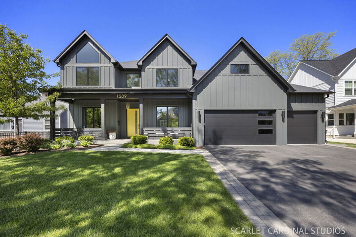 Property Photo:  1209 N Eagle Street  IL 60563 