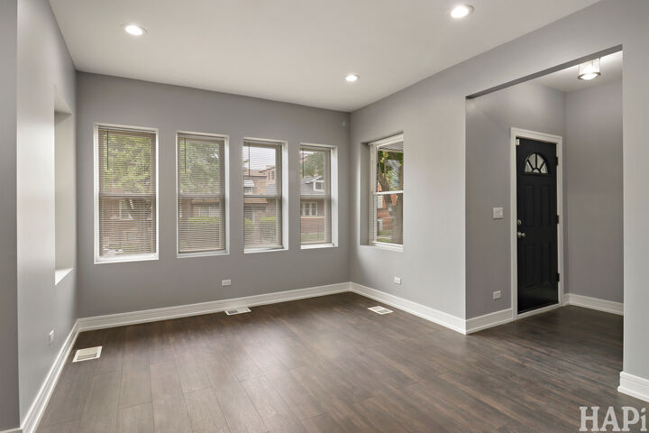 Property Photo:  7837 S Laflin Street  IL 60620 