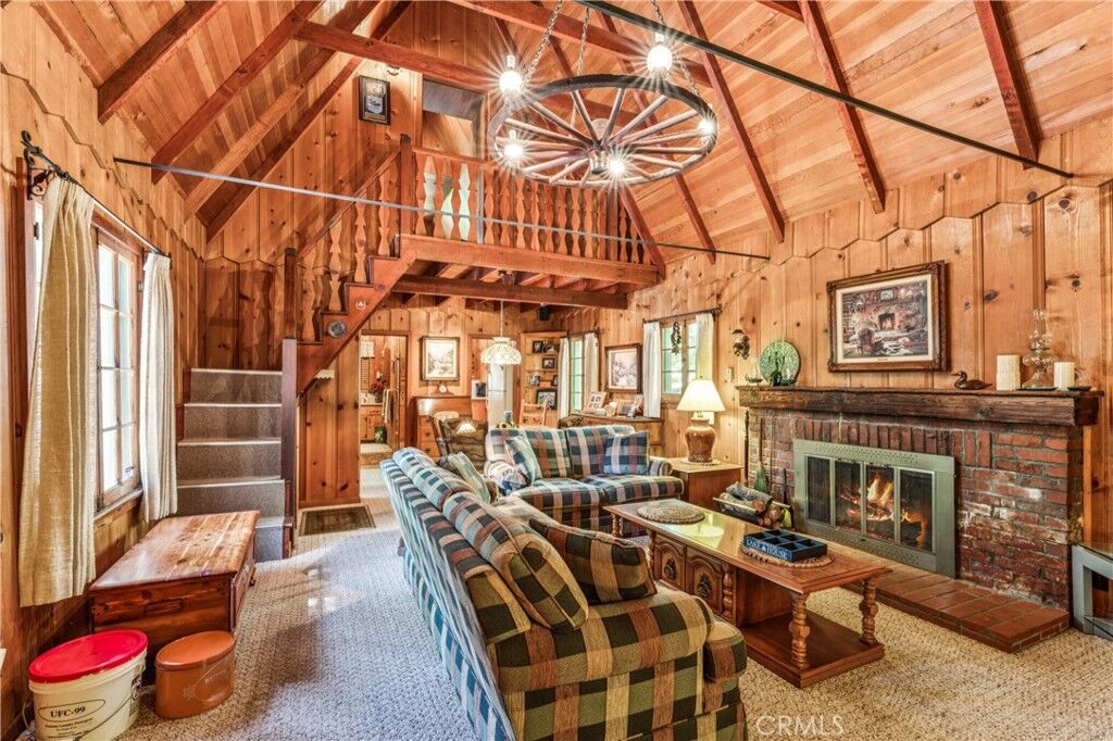 Property Photo: 404 Hillside CA 92352