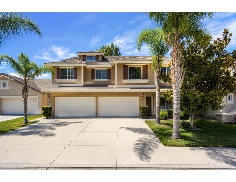 Property Photo:  8550 Rolling Hills Drive  CA 92883 