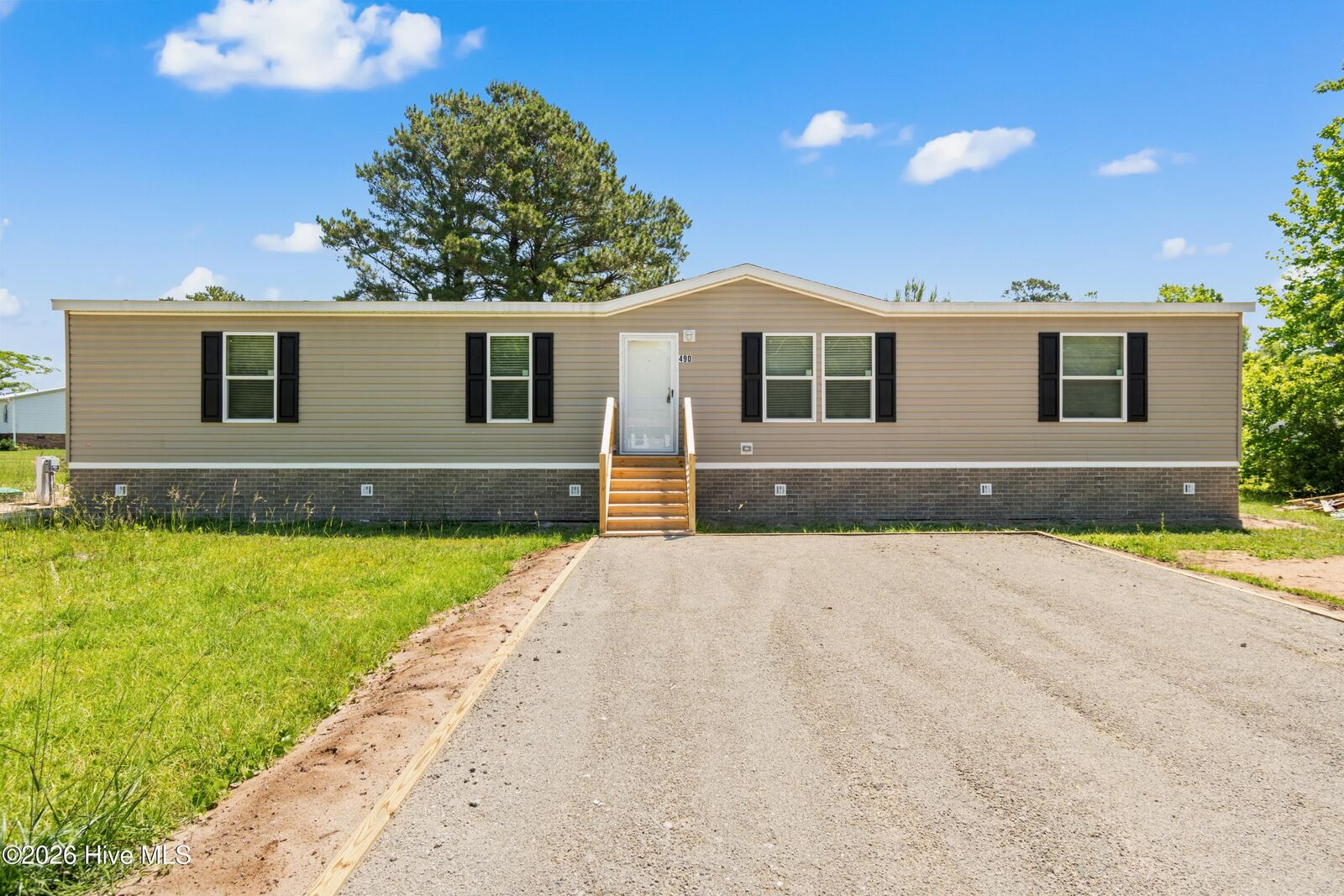 Property Photo:  490 Orchard Lane SE  NC 28422 