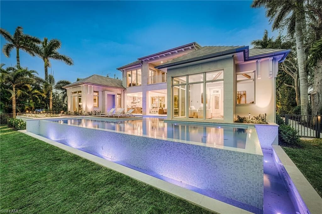 Property Photo:  3455 Gin Ln  FL 34102 