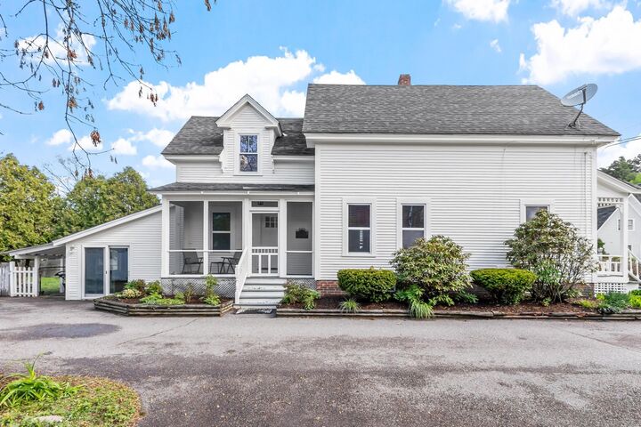 Property Photo:  72 North Lincoln Street  NH 03431 