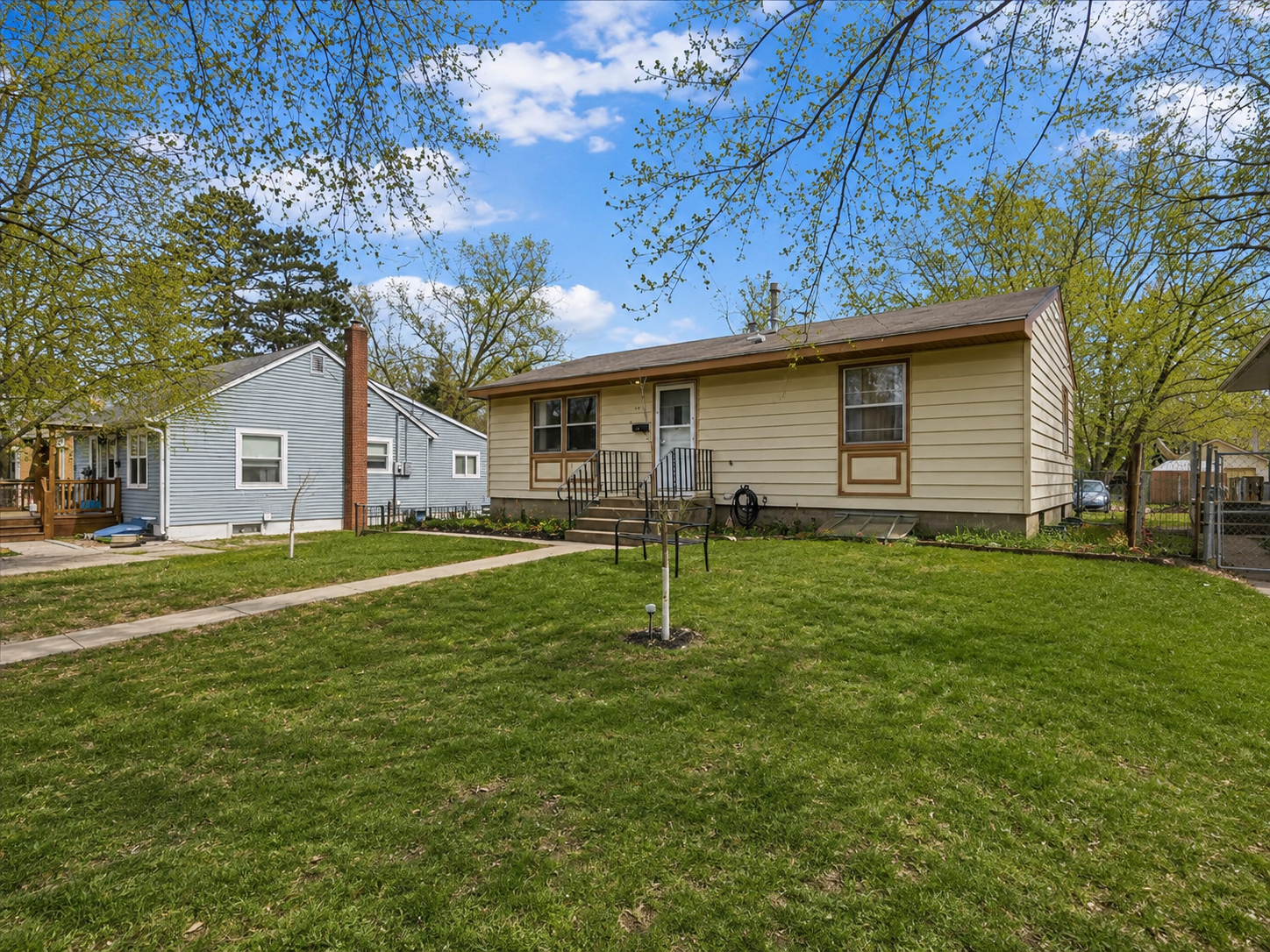 Property Photo: 814 11th Avenue NE MN 56401