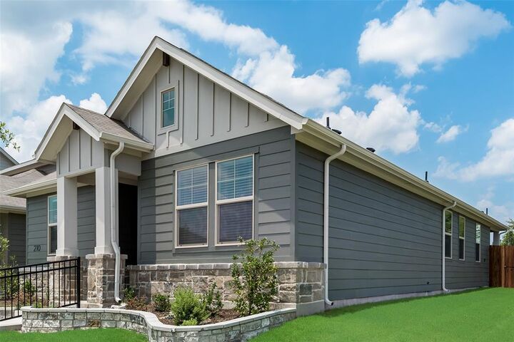 Property Photo: 210 Olympus Street TX 75098