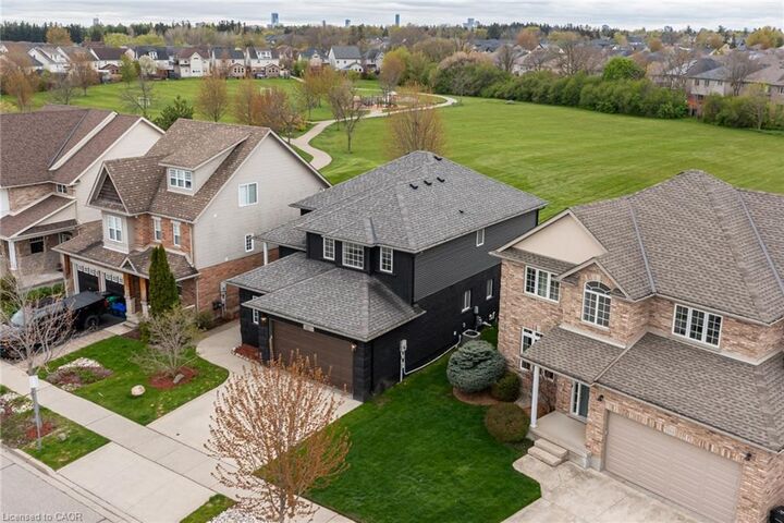 Property Photo:  210 Hawkswood Drive  ON N2K 4J3 
