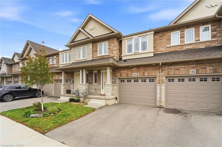 Property Photo: 104 Laguna Village Crescent ON L0R 1P0