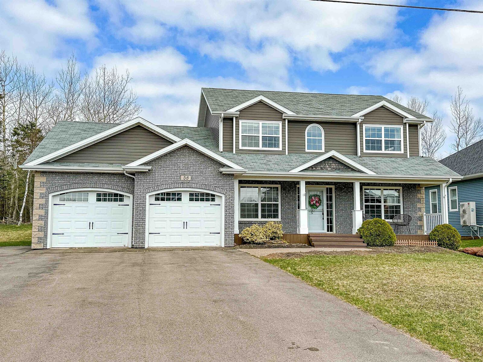Property Photo:  58 St. George Crescent  PE C1B 3X2 
