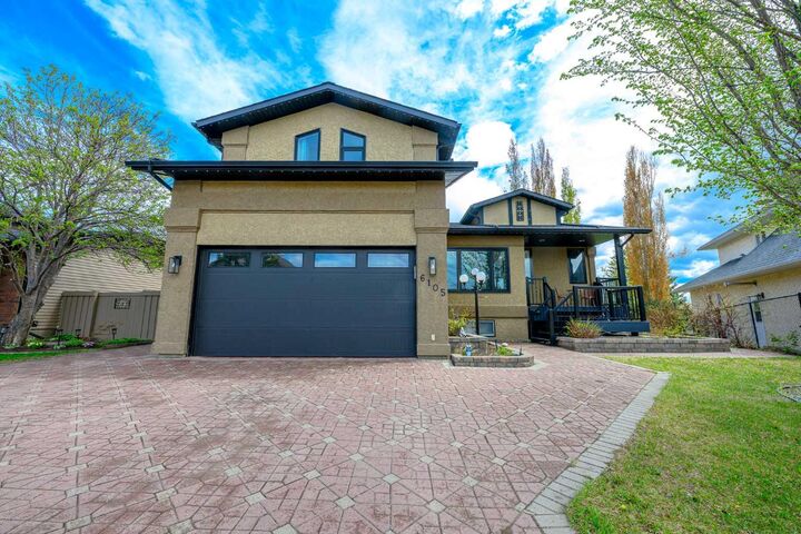 Property Photo:  6105 95 Street  AB T8W 2C9 