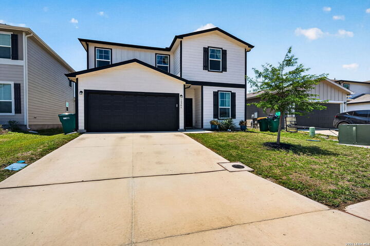 Property Photo:  10246 Crossbuck  TX 78109 