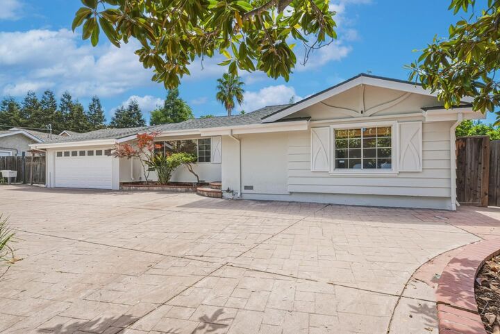 Property Photo:  212 Saint Henry Drive  CA 94539 