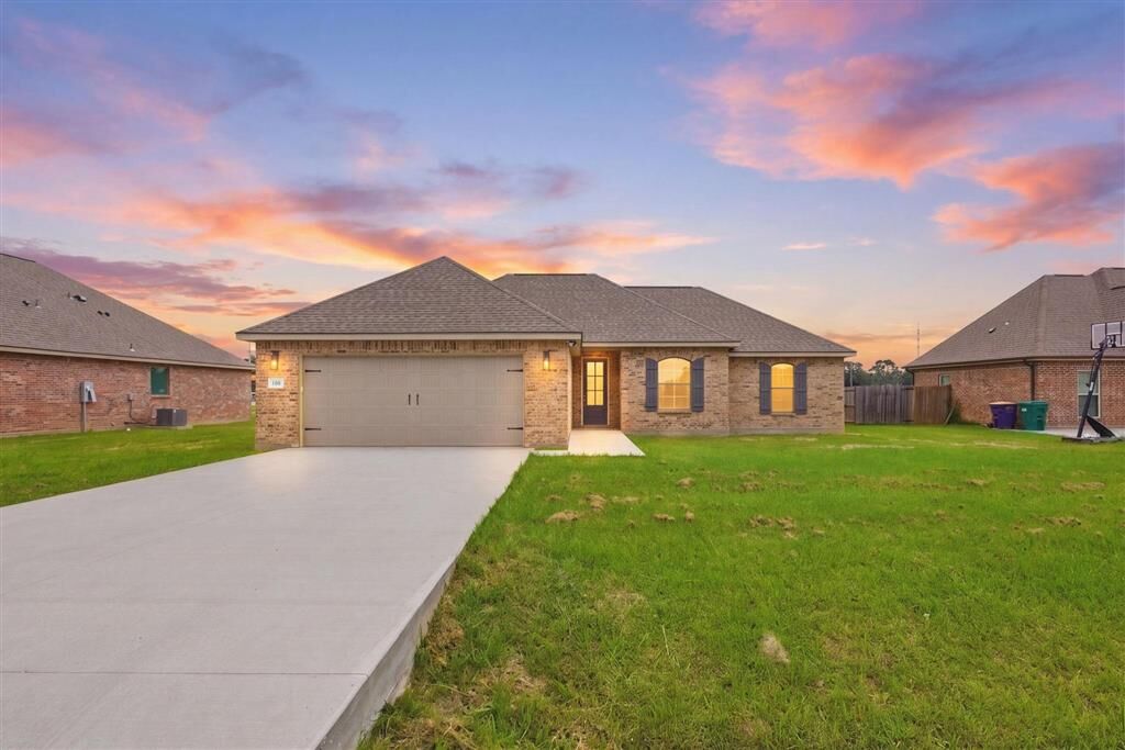 Property Photo:  108 Hickory Street  LA 70647 