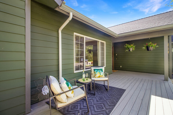 Property Photo:  540 Angela Dr  ID 83333 