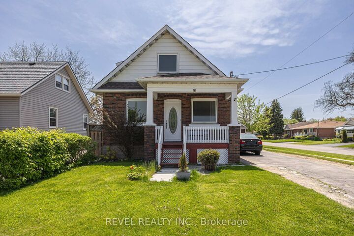 241 Annis Street — photo 1