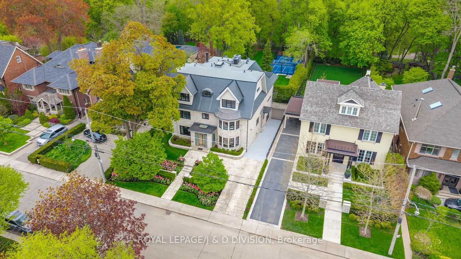 Property Photo: 24 Glenview Avenue ON M4R 1P6