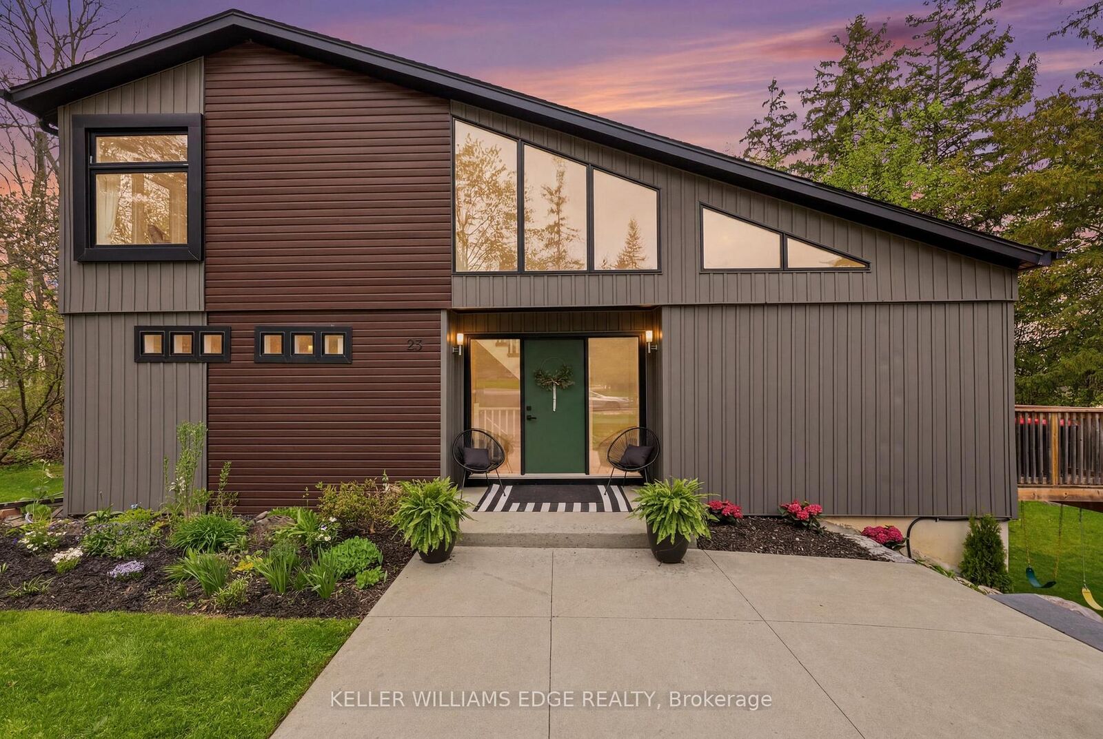 Property Photo: 25 Shadywood Lane ON N1R 5S2