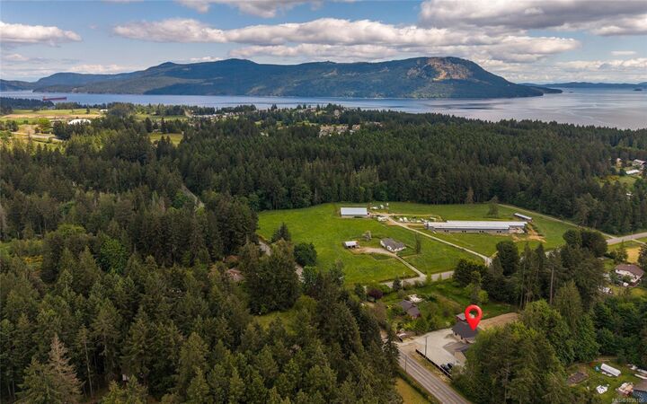 Property Photo:  3325 Telegraph Rd  BC V9Z 0G4 