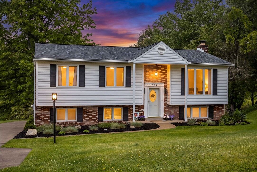 Property Photo:  304 Elm Drive  PA 15317 