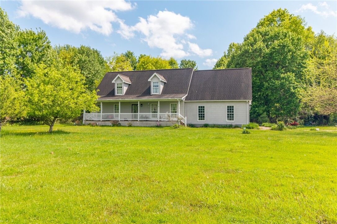 Property Photo:  164 Bradley Rd  PA 16133 