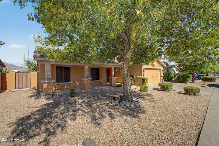 Property Photo:  2677 S Conestoga Road  AZ 85119 