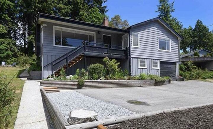Property Photo: 5258 Sunshine Coast Highway BC V7Z 0G7