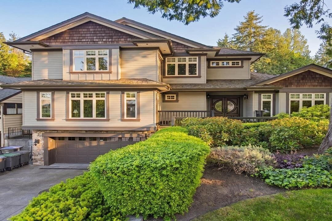 Property Photo: 12536 26A Avenue BC V4A 2M2