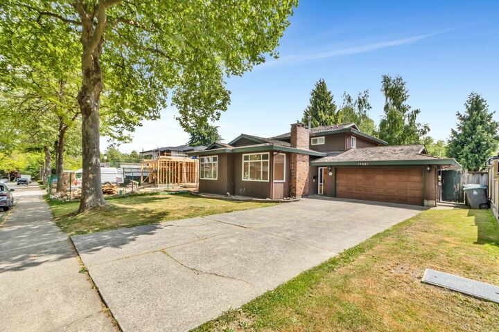 Property Photo: 12881 Carluke Crescent BC V3V 6Y9