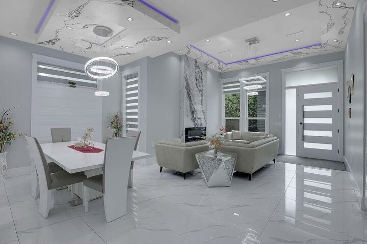 Property Photo: 14271 Grosvenor Road BC V3R 5H3