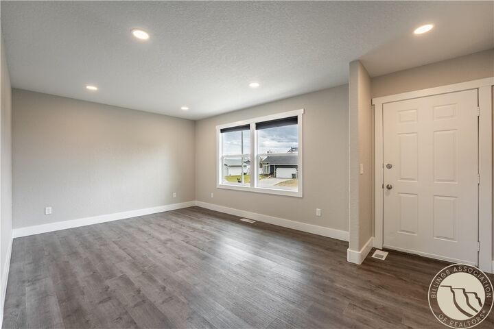 Property Photo: 855 Ginger Avenue MT 59105