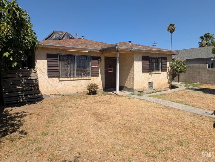 Property Photo: 346 Tyree Toliver Street CA 93307