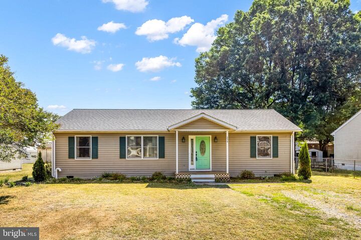 Property Photo:  234 Holly Way  VA 22443 