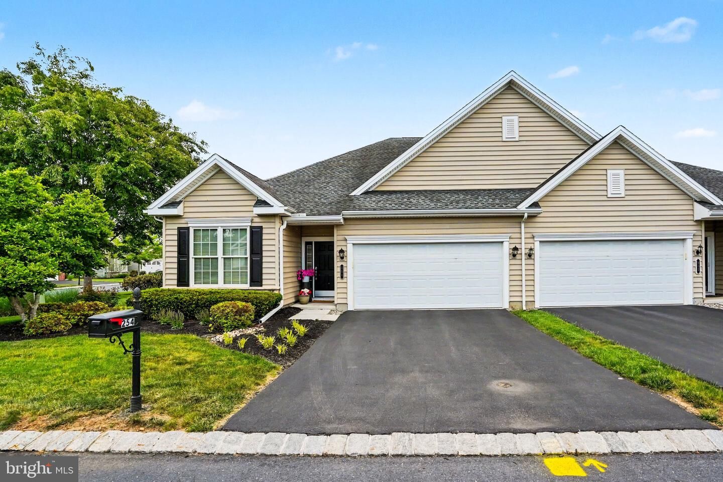 Property Photo: 254 Colonial Drive PA 17050