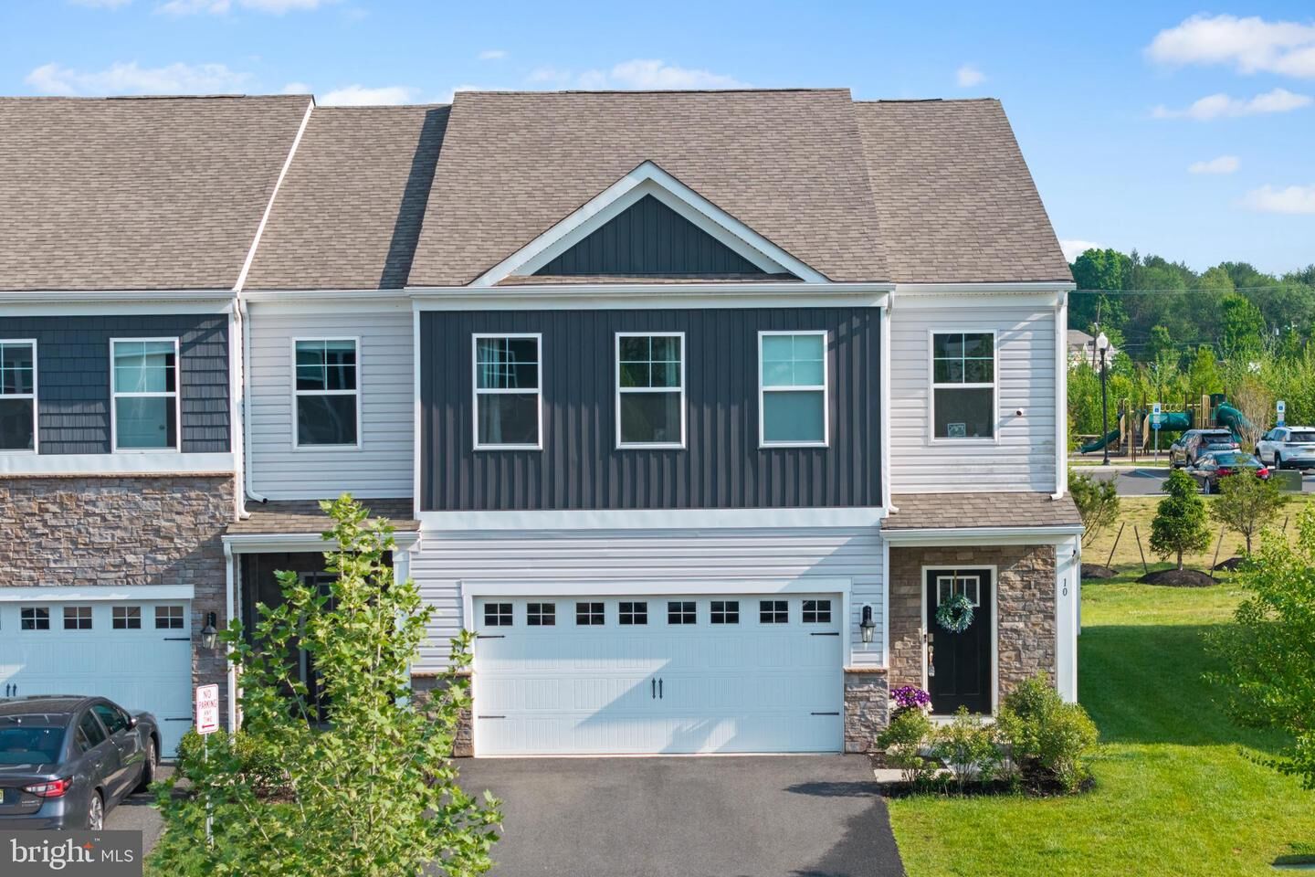 Property Photo:  10 Roberta Way  NJ 08055 