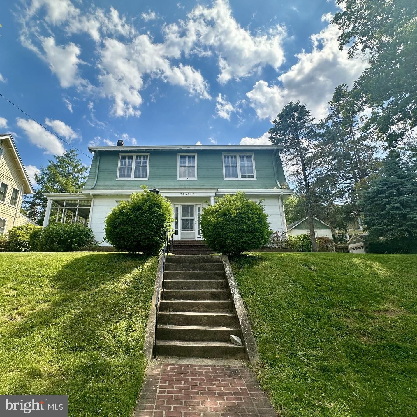 Photo de la propriété:  3814 Kanawha Street NW  DC 20015 