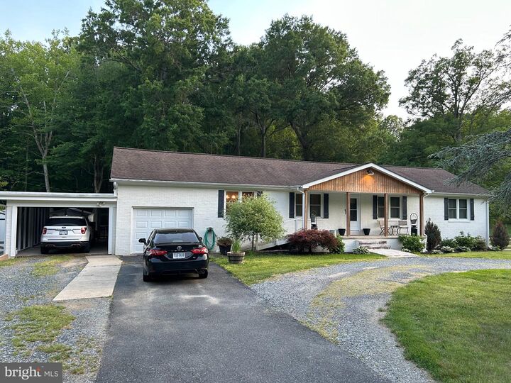 Property Photo:  2237 Mountain View Road  VA 22556 