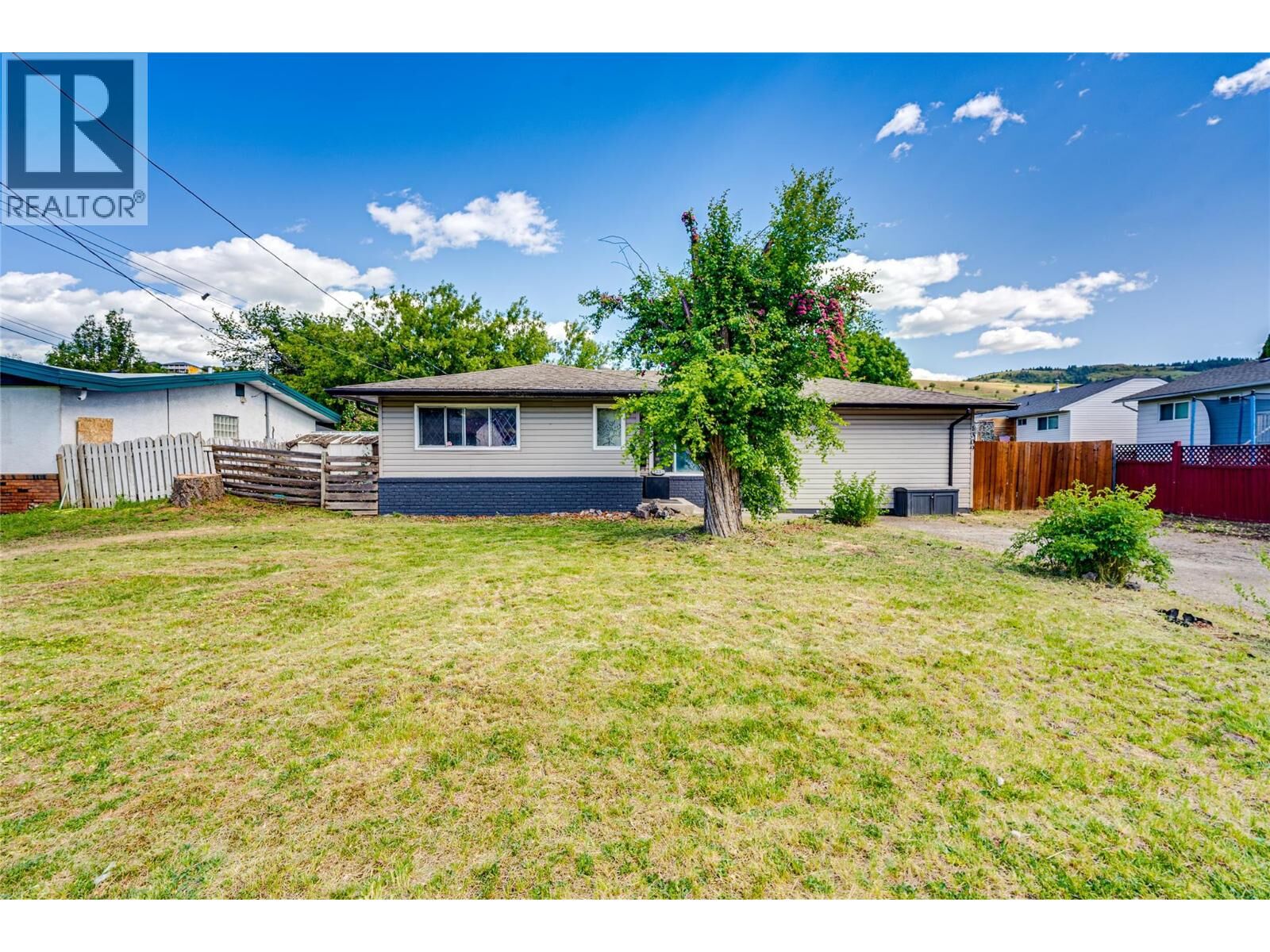 Property Photo:  1309 43 Street  BC V1T 7R7 