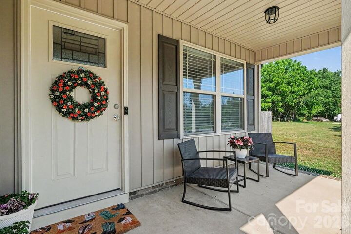 Property Photo:  207 Kimball Road  NC 28023 