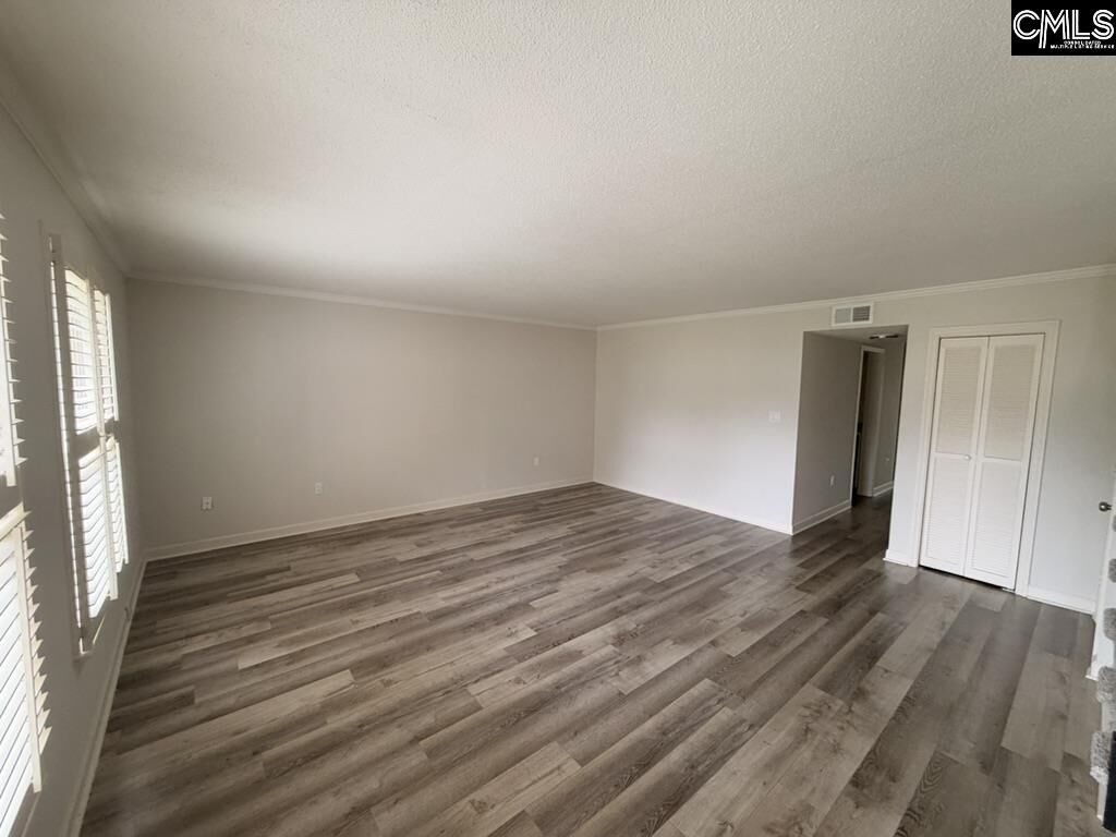 Property Photo:  1038 N Guignard  SC 29150 
