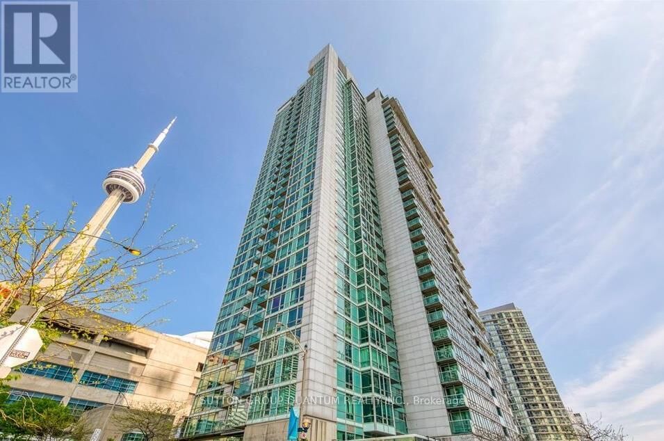Property Photo:  81 Navy Wharf Court 3009  ON M5V 3S2 