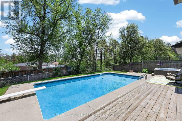 Property Photo: 5 Atwood Court ON L4N 4V3