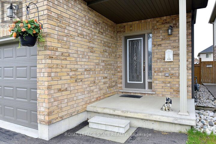 Property Photo:  111 Festival Way  ON L0R 1C0 