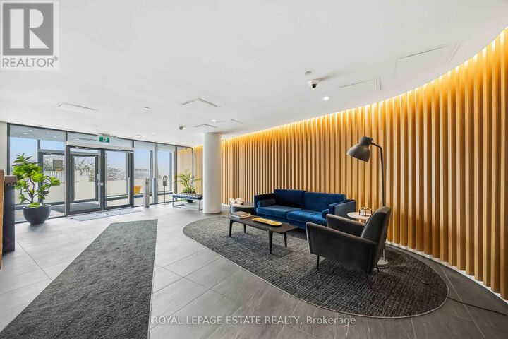 Property Photo:  160 Flemington Road 1505  ON M6A 0A9 