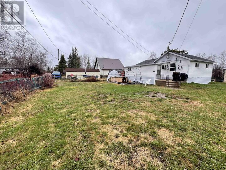 Property Photo: 16 Birch Ln ON P0V 2C0