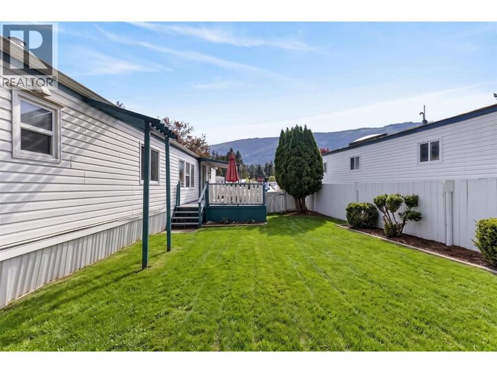 Property Photo: 6751 51 Street Northeast BC V0E 1K0