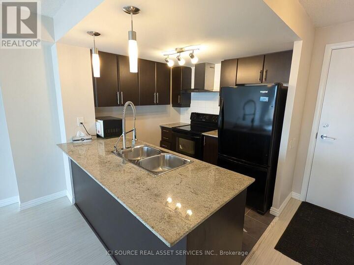 Property Photo:  190 Borough Drive 1803  ON M1P 0B6 