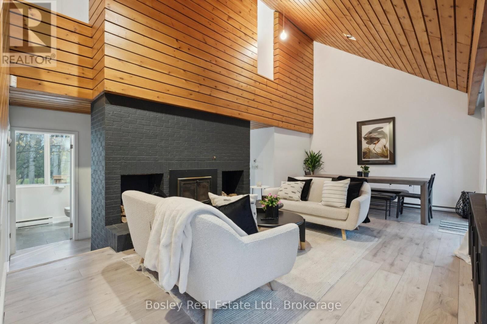 Property Photo:  101 St Moritz Crescent  ON L9Y 0S6 